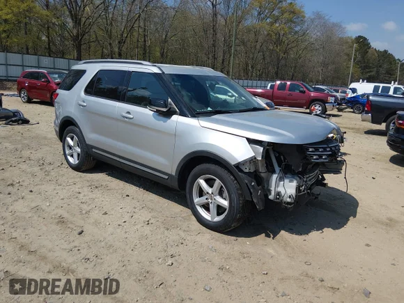 ✅ 2016 Ford Explorer XLT • VIN: 1FM5K7D86GGC01231 • Lot: 44689131. Wystawiony na IAAI z przebiegiem 126 354 mil. Bezpłatny archiwum sprzedaży aukcyjnych z USA i szczegółowy raport historii pojazdu na DreamBid. Zdjęcie 1.