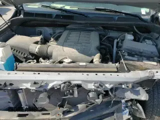 ✅ 2020 Toyota Tundra SR5 • VIN: 5TFUY5F16LX894184 • Lot: 71123425. Listed on Copart with 45,649 mi. Free auction sales archive from the USA and detailed vehicle history report at DreamBid. Image 13.