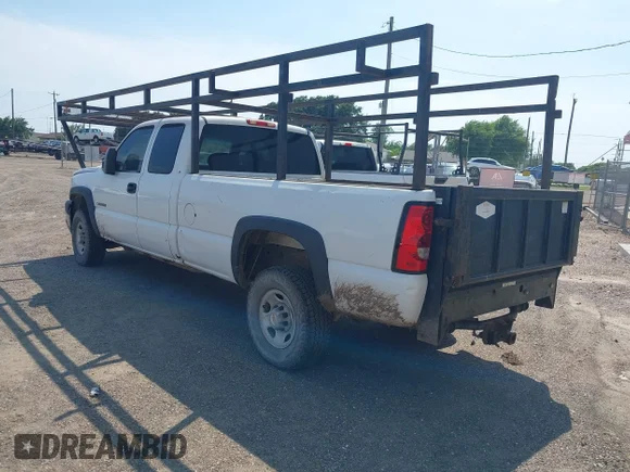 ✅ 2005 Chevrolet Silverado 2500HD Work Truck • VIN: 1GCHC29U25E236512 • Lot: 45382054. Listed on IAAI with 328,478 mi. Free auction sales archive from the USA and detailed vehicle history report at DreamBid. Image 3.