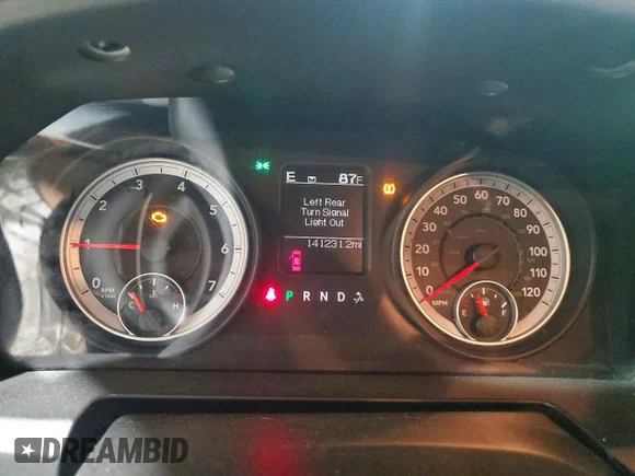 ✅ 2013 Ram 1500 SLT • VIN: 1C6RR7GTXDS530189 • Lot: 58098736. Wystawiony na Copart z przebiegiem 141 231 mil. Bezpłatny archiwum sprzedaży aukcyjnych z USA i szczegółowy raport historii pojazdu na DreamBid. Zdjęcie 9.
