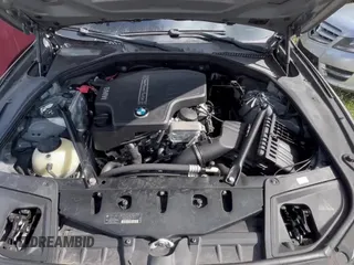 ✅ 2014 BMW 5 Series 528i • VIN: WBA5A5C50ED503385 • Лот: 94736525. Опубликован ранее на Copart с пробегом 143 334 миль. Бесплатный доступ к архиву аукционных продаж из США и подробный отчёт об истории автомобиля на DreamBid. Изображение 11.