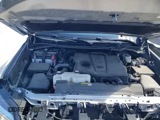 ✅ 2022 Toyota Tundra Platinum • VIN: 5TFNA5DB3NX028580 • Lot: 45586245. Wystawiony na Copart z przebiegiem 26 381 mil. Bezpłatny archiwum sprzedaży aukcyjnych z USA i szczegółowy raport historii pojazdu na DreamBid. Zdjęcie 13.