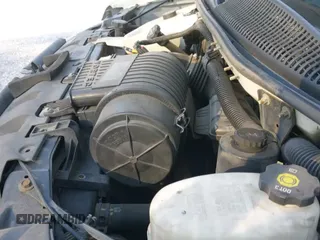 ✅ 2018 Chevrolet Express Cargo • VIN: 1GCWGAFG9J1326326 • Lot: 43701814. Listed on IAAI with 213,403 mi. Free auction sales archive from the USA and detailed vehicle history report at DreamBid. Image 19.