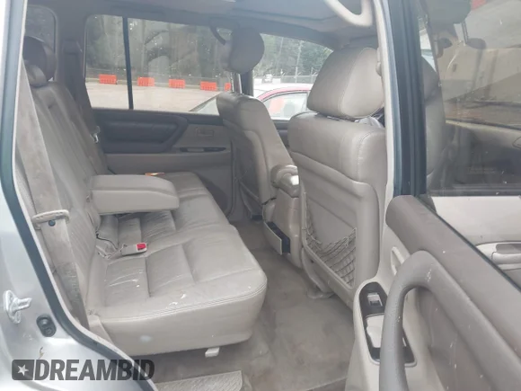 ✅ 2002 Toyota Land Cruiser • VIN: JTEHT05J322026817 • Лот: 44078521. Опубліковано раніше на IAAI з пробігом 249 909 миль. Безкоштовний доступ до архіву аукціонних продажів зі США та докладний звіт про історію автомобіля на DreamBid. Зображення 8.