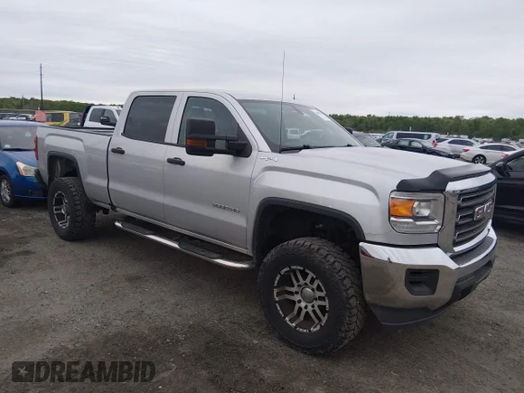 ✅ 2016 GMC Sierra 2500HD • VIN: 1GT12REG2GF142933 • Лот: 44980799. Опубліковано раніше на IAAI з пробігом 88 058 миль. Безкоштовний доступ до архіву аукціонних продажів зі США та докладний звіт про історію автомобіля на DreamBid. Зображення 1.