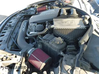 ✅ 2016 BMW M3 • VIN: WBS8M9C50G5D30295 • Lot: 43499564. Wystawiony na IAAI z przebiegiem 101 727 mil. Bezpłatny archiwum sprzedaży aukcyjnych z USA i szczegółowy raport historii pojazdu na DreamBid. Zdjęcie 19.