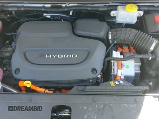 ✅ 2022 Chrysler Pacifica Hybrid Limited • VIN: 2C4RC1S74NR112960 • Lot: 41584818. Wystawiony na IAAI z przebiegiem 22 040 mil. Bezpłatny archiwum sprzedaży aukcyjnych z USA i szczegółowy raport historii pojazdu na DreamBid. Zdjęcie 19.