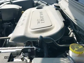 ✅ 2020 Jeep Cherokee Latitude • VIN: 1C4PJLCB4LD652630 • Lot: 43164865. Listed on IAAI with 124,530 mi. Free auction sales archive from the USA and detailed vehicle history report at DreamBid. Image 20.