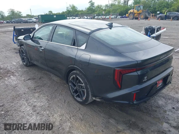 ✅ 2025 Kia K4 GT-Line • VIN: 3KPFW4DEXSE248319 • Lot: 45020311. Wystawiony na IAAI z przebiegiem 2 352 mil. Bezpłatny archiwum sprzedaży aukcyjnych z USA i szczegółowy raport historii pojazdu na DreamBid. Zdjęcie 3.