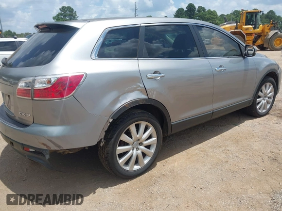 ✅ 2010 Mazda CX-9 Grand Touring • VIN: JM3TB2MAXA0222172 • Lot: 42668633. Wystawiony na IAAI z przebiegiem Nie podano. Bezpłatny archiwum sprzedaży aukcyjnych z USA i szczegółowy raport historii pojazdu na DreamBid. Zdjęcie 4.