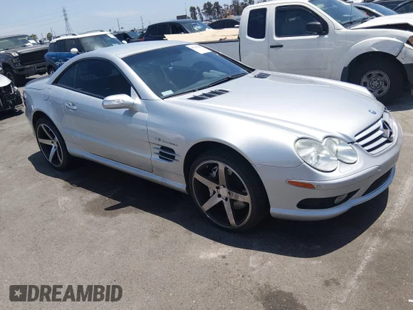 ✅ 2004 Mercedes-Benz SL 55/63 AMG • VIN: WDBSK74F54F068452 • Lot: 45328160. Wystawiony na IAAI z przebiegiem 79 032 mil. Bezpłatny archiwum sprzedaży aukcyjnych z USA i szczegółowy raport historii pojazdu na DreamBid. Zdjęcie 1.