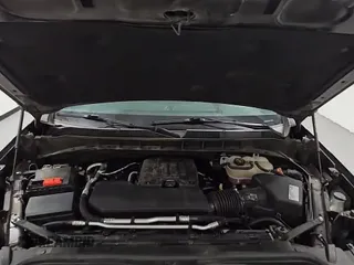 2019 Chevrolet Silverado 1500 LT z VIN 3GCPWCEK3KG217338, wystawiony jako Copart lot #60114045 z przebiegiem 89 402 mil mil oraz Czysty tytuł • Clean title. Historia ofert i sprzedaży dostępna na DreamBid. Obrazek 14.