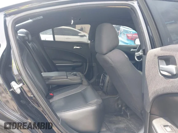 ✅ 2017 Dodge Charger Police • VIN: 2C3CDXKT9HH559737 • Лот: 45147261. Опубліковано раніше на IAAI з пробігом 68 955 миль. Безкоштовний доступ до архіву аукціонних продажів зі США та докладний звіт про історію автомобіля на DreamBid. Зображення 8.