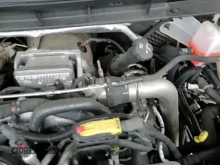 ✅ 2023 GMC Sierra 2500HD AT4 • VIN: 1GT49PEY8PF154574 • Lot: 84600985. Wystawiony na Copart z przebiegiem 19 006 mil. Bezpłatny archiwum sprzedaży aukcyjnych z USA i szczegółowy raport historii pojazdu na DreamBid. Zdjęcie 13.