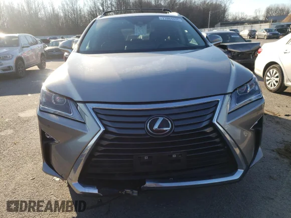 ✅ 2017 Lexus RX 350 • VIN: 2T2BZMCAXHC095920 • Лот: 71864032. Опубліковано раніше на Copart з пробігом 39 964 миль. Безкоштовний доступ до архіву аукціонних продажів зі США та докладний звіт про історію автомобіля на DreamBid. Зображення 5.