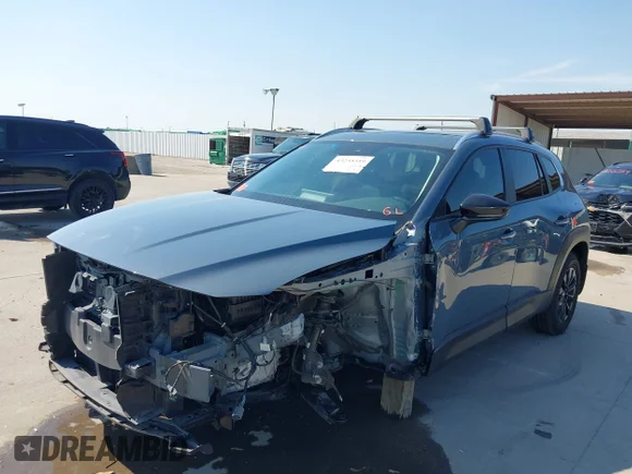 ✅ 2023 Mazda CX-50 S Preferred Plus • VIN: 7MMVABCM7PN113034 • Лот: 43235359. Опубліковано раніше на IAAI з пробігом 28 843 миль. Безкоштовний доступ до архіву аукціонних продажів зі США та докладний звіт про історію автомобіля на DreamBid. Зображення 2.