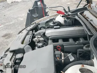 ✅ 2005 BMW 3 Series 325i • VIN: WBAET37495NJ88337 • Lot: 42538116. Listed on IAAI with Not provided. Free auction sales archive from the USA and detailed vehicle history report at DreamBid. Image 12.