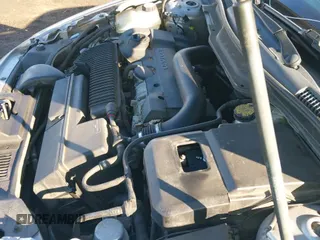 ✅ 2012 Volvo C70 T5 • VIN: YV1672MC9CJ127862 • Lot: 41821858. Wystawiony na IAAI z przebiegiem 125 137 mil. Bezpłatny archiwum sprzedaży aukcyjnych z USA i szczegółowy raport historii pojazdu na DreamBid. Zdjęcie 20.