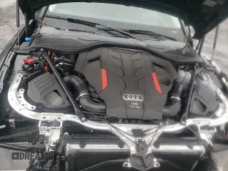 ✅ 2022 Audi S8 • VIN: WAULSAF89NN007255 • Lot: 57654725. Wystawiony na Copart z przebiegiem 14 904 mil. Bezpłatny archiwum sprzedaży aukcyjnych z USA i szczegółowy raport historii pojazdu na DreamBid. Zdjęcie 16.