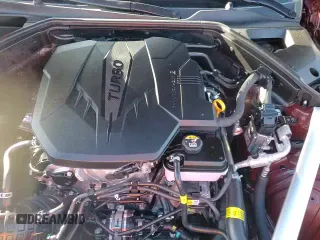 ✅ 2025 Genesis G70 2.5T • VIN: KMTG34SC5SU152504 • Lot: 92812455. Listed on Copart with 549 mi. Free auction sales archive from the USA and detailed vehicle history report at DreamBid. Image 13.