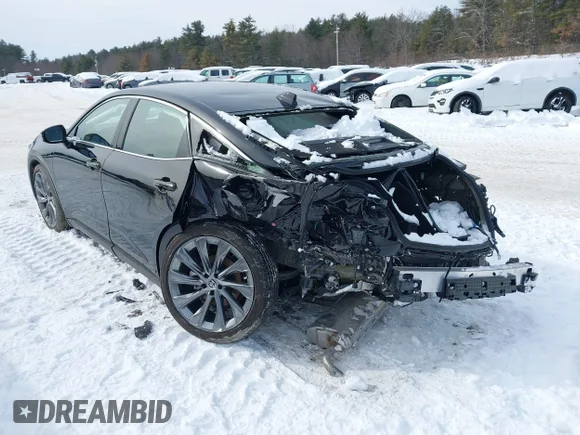 ✅ 2023 Toyota Crown XLE • VIN: JTDAAAAF6P3011944 • Lot: 41546407. Wystawiony na IAAI z przebiegiem 1 801 mil. Bezpłatny archiwum sprzedaży aukcyjnych z USA i szczegółowy raport historii pojazdu na DreamBid. Zdjęcie 6.