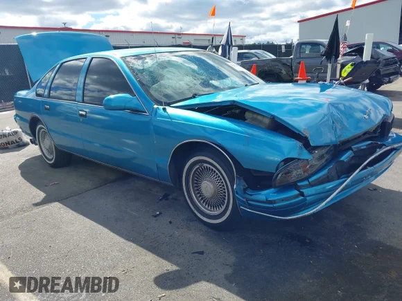 ✅ 1996 Chevrolet Caprice 1SA Special Value • VIN: 1G1BL52W0TR171046 • Лот: 43572380. Опубліковано раніше на IAAI з пробігом 126 000 миль. Безкоштовний доступ до архіву аукціонних продажів зі США та докладний звіт про історію автомобіля на DreamBid. Зображення 1.