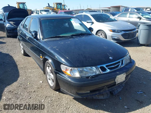 ✅ 2000 Saab 9-3 SE • VIN: YS3DF58K5Y2015072 • Лот: 43007171. Опубліковано раніше на IAAI з пробігом 118 314 миль. Безкоштовний доступ до архіву аукціонних продажів зі США та докладний звіт про історію автомобіля на DreamBid. Зображення 1.