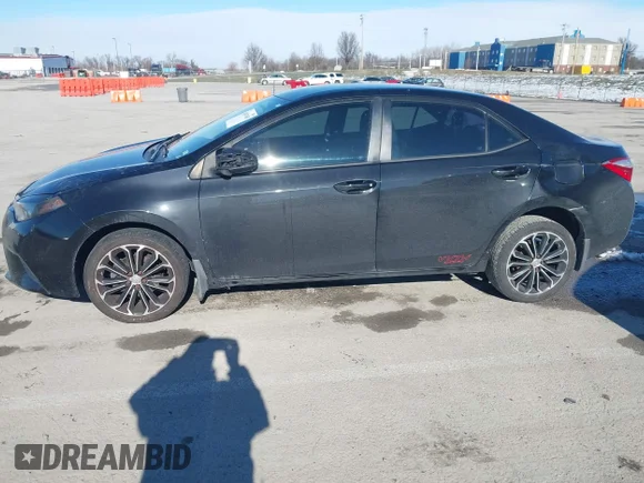 ✅ 2015 Toyota Corolla S Plus • VIN: 5YFBURHE9FP255391 • Lot: 43817605. Wystawiony na IAAI z przebiegiem 127 901 mil. Bezpłatny archiwum sprzedaży aukcyjnych z USA i szczegółowy raport historii pojazdu na DreamBid. Zdjęcie 5.