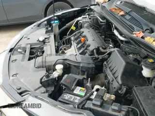 ✅ 2019 Honda HR-V Sport • VIN: 3CZRU6H16KG709570 • Lot: 43569821. Listed on IAAI with 112,788 mi. Free auction sales archive from the USA and detailed vehicle history report at DreamBid. Image 19.