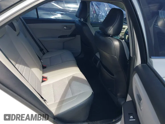 ✅ 2017 Toyota Camry XLE • VIN: 4T1BF1FK5HU327175 • Lot: 45220812. Wystawiony na IAAI z przebiegiem 157 931 mil. Bezpłatny archiwum sprzedaży aukcyjnych z USA i szczegółowy raport historii pojazdu na DreamBid. Zdjęcie 8.
