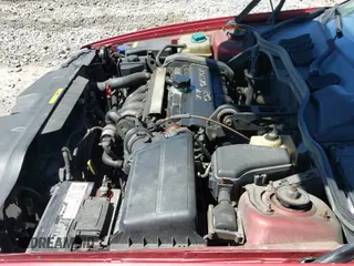 ✅ 1998 Volvo S70 • VIN: YV1LS5532W1452696 • Lot: 43016625. Wystawiony na IAAI z przebiegiem 284 558 mil. Bezpłatny archiwum sprzedaży aukcyjnych z USA i szczegółowy raport historii pojazdu na DreamBid. Zdjęcie 19.