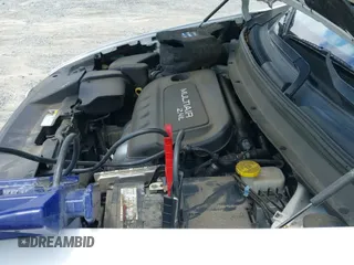 ✅ 2018 Jeep Cherokee Latitude Tech Connect • VIN: 1C4PJLCB7JD563759 • Lot: 42636384. Listed on IAAI with 155,625 mi. Free auction sales archive from the USA and detailed vehicle history report at DreamBid. Image 19.