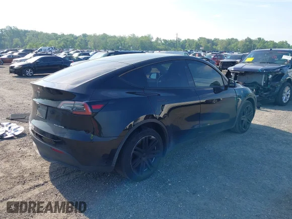 ✅ 2023 Tesla Model Y Long Range • VIN: 7SAYGDEE5PA190934 • Lot: 45160138. Wystawiony na IAAI z przebiegiem 89 548 mil. Bezpłatny archiwum sprzedaży aukcyjnych z USA i szczegółowy raport historii pojazdu na DreamBid. Zdjęcie 4.