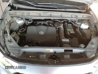 ✅ 2022 Toyota Highlander XSE • VIN: 5TDJZRAH9NS093933 • Lot: 85837205. Listed on Copart with 99,393 mi. Free auction sales archive from the USA and detailed vehicle history report at DreamBid. Image 16.