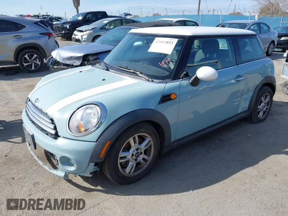 ✅ 2012 MINI Hardtop • VIN: WMWSU3C57CT262510 • Лот: 41611853. Опубликован ранее на IAAI с пробегом 77 193 миль. Бесплатный доступ к архиву аукционных продаж из США и подробный отчёт об истории автомобиля на DreamBid. Изображение 2.