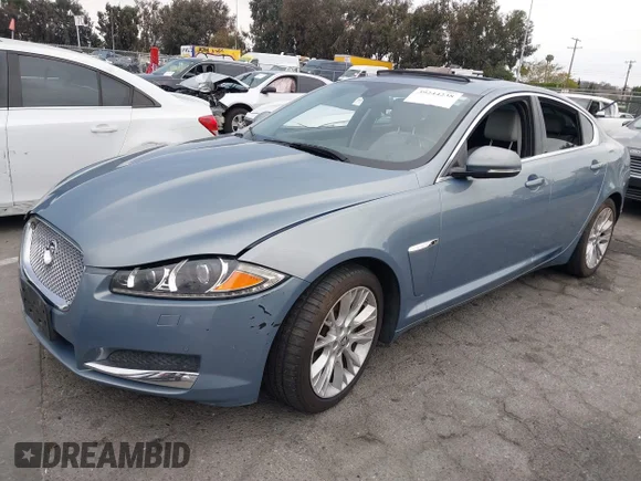 ✅ 2013 Jaguar XF RWD • VIN: SAJWA0E75D8S83520 • Лот: 39244238. Опубліковано раніше на IAAI з пробігом Не вказано. Безкоштовний доступ до архіву аукціонних продажів зі США та докладний звіт про історію автомобіля на DreamBid. Зображення 2.