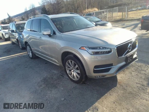 ✅ 2016 Volvo XC90 T6 Momentum • VIN: YV4A22PK7G1034763 • Лот: 41590080. Опубликован ранее на IAAI с пробегом 132 508 миль. Бесплатный доступ к архиву аукционных продаж из США и подробный отчёт об истории автомобиля на DreamBid. Изображение 1.