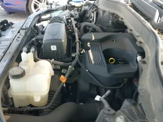 ✅ 2020 Ford Explorer XLT • VIN: 1FMSK7DH1LGB92614 • Lot: 43071304. Wystawiony na IAAI z przebiegiem 83 971 mil. Bezpłatny archiwum sprzedaży aukcyjnych z USA i szczegółowy raport historii pojazdu na DreamBid. Zdjęcie 20.