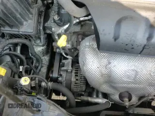 ✅ 2018 Jeep Renegade Limited • VIN: ZACCJADB9JPH99557 • Lot: 60141265. Listed on Copart with 90,912 mi. Free auction sales archive from the USA and detailed vehicle history report at DreamBid. Image 15.