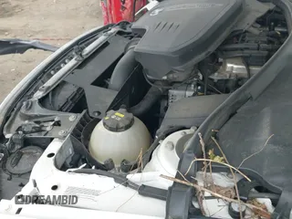 ✅ 2015 BMW 3 Series 328i xDrive • VIN: WBA3B5C59FF962117 • Lot: 42624295. Wystawiony na IAAI z przebiegiem 138 334 mil. Bezpłatny archiwum sprzedaży aukcyjnych z USA i szczegółowy raport historii pojazdu na DreamBid. Zdjęcie 20.