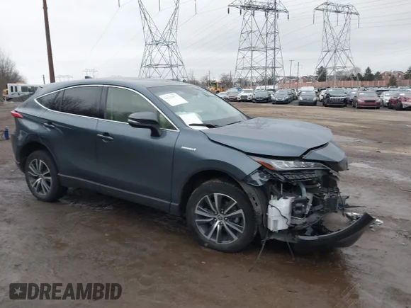 ✅ 2021 Toyota Venza Limited • VIN: JTEAAAAH2MJ024310 • Lot: 44123877. Wystawiony na IAAI z przebiegiem 83 036 mil. Bezpłatny archiwum sprzedaży aukcyjnych z USA i szczegółowy raport historii pojazdu na DreamBid. Zdjęcie 1.