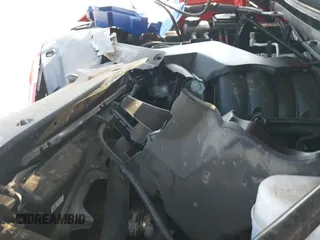 ✅ 2018 Chevrolet Silverado 1500 LT • VIN: 1GCVKREC9JZ124658 • Lot: 42657027. Wystawiony na IAAI z przebiegiem 122 615 mil. Bezpłatny archiwum sprzedaży aukcyjnych z USA i szczegółowy raport historii pojazdu na DreamBid. Zdjęcie 21.