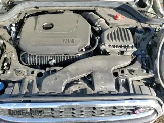 ✅ 2021 MINI Hardtop 4 Door Cooper S • VIN: WMWXU9C04M2P50396 • Lot: 42964385. Listed on Copart with 49,162 mi. Free auction sales archive from the USA and detailed vehicle history report at DreamBid. Image 15.