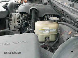 ✅ 2002 Chevrolet Suburban LS • VIN: 3GNEC16Z72G193181 • Лот: 41303195. Опубликован ранее на IAAI с пробегом 240 877 миль. Бесплатный доступ к архиву аукционных продаж из США и подробный отчёт об истории автомобиля на DreamBid. Изображение 12.