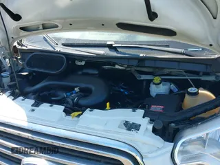 ✅ 2018 Ford Transit • VIN: 1FTYR1ZM2JKB16830 • Lot: 42070606. Wystawiony na IAAI z przebiegiem 85 495 mil. Bezpłatny archiwum sprzedaży aukcyjnych z USA i szczegółowy raport historii pojazdu na DreamBid. Zdjęcie 20.