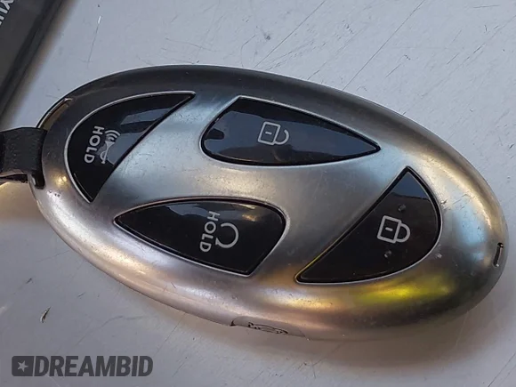 ✅ 2024 Hyundai Elantra Limited • VIN: KMHLN4DJ4RU119678 • Lot: 44616832. Listed on IAAI with 24,858 mi. Free auction sales archive from the USA and detailed vehicle history report at DreamBid. Image 11.