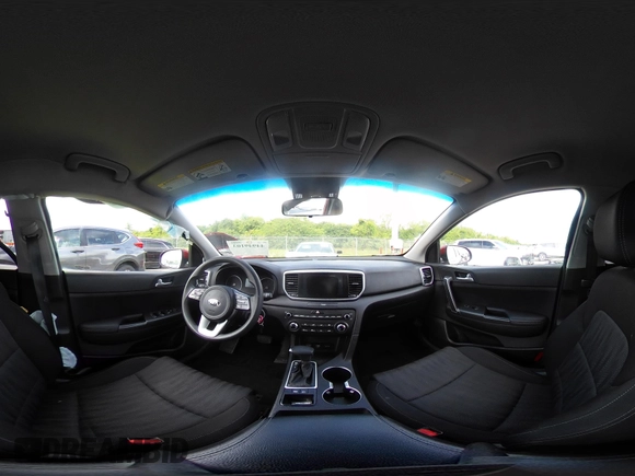 ✅ 2020 Kia Sportage LX • VIN: KNDPM3AC5L7841028 • Lot: 44949103. Wystawiony na IAAI z przebiegiem 67 613 mil. Bezpłatny archiwum sprzedaży aukcyjnych z USA i szczegółowy raport historii pojazdu na DreamBid. Zdjęcie 18.
