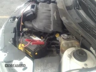 ✅ 2006 Chrysler Pacifica Touring • VIN: 2A4GF68496R613363 • Лот: 30146900. Опубликован ранее на IAAI с пробегом 103 671 миль. Бесплатный доступ к архиву аукционных продаж из США и подробный отчёт об истории автомобиля на DreamBid. Изображение 12.