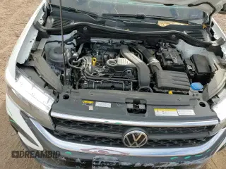 ✅ 2022 Volkswagen Taos SE • VIN: 3VVPX7B25NM081133 • Lot: 89863895. Listed on Copart with 22,108 mi. Free auction sales archive from the USA and detailed vehicle history report at DreamBid. Image 14.