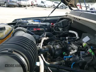 ✅ 2019 Ford F-150 XL • VIN: 1FTEW1EP7KFA70661 • Lot: 42236178. Wystawiony na IAAI z przebiegiem 73 956 mil. Bezpłatny archiwum sprzedaży aukcyjnych z USA i szczegółowy raport historii pojazdu na DreamBid. Zdjęcie 19.